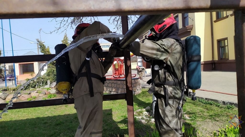 Соревнования по многоборью спасателей прошли в Бресте