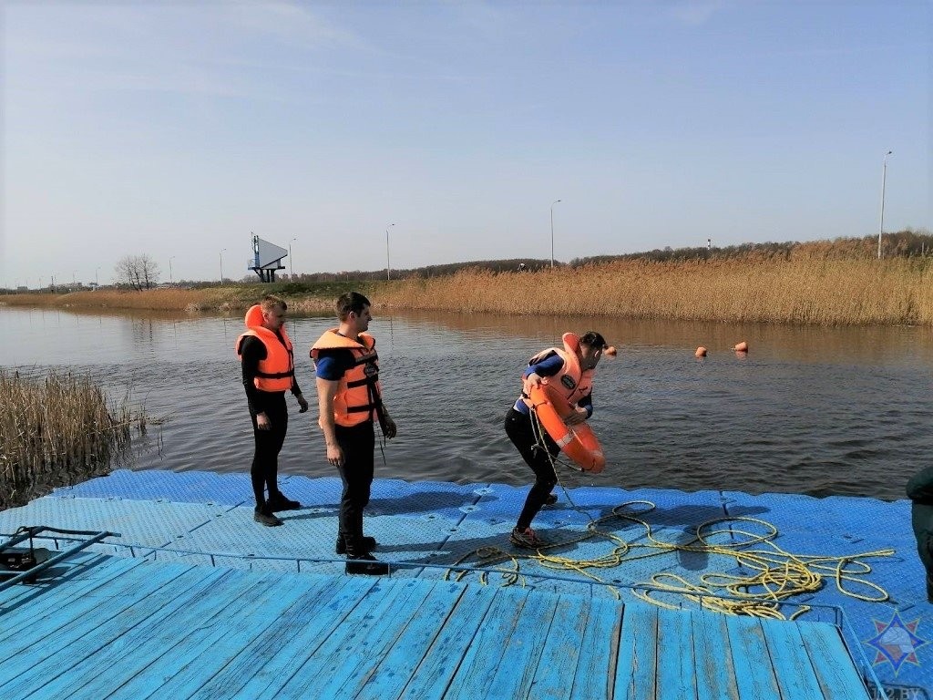 Соревнования по многоборью спасателей прошли в Бресте