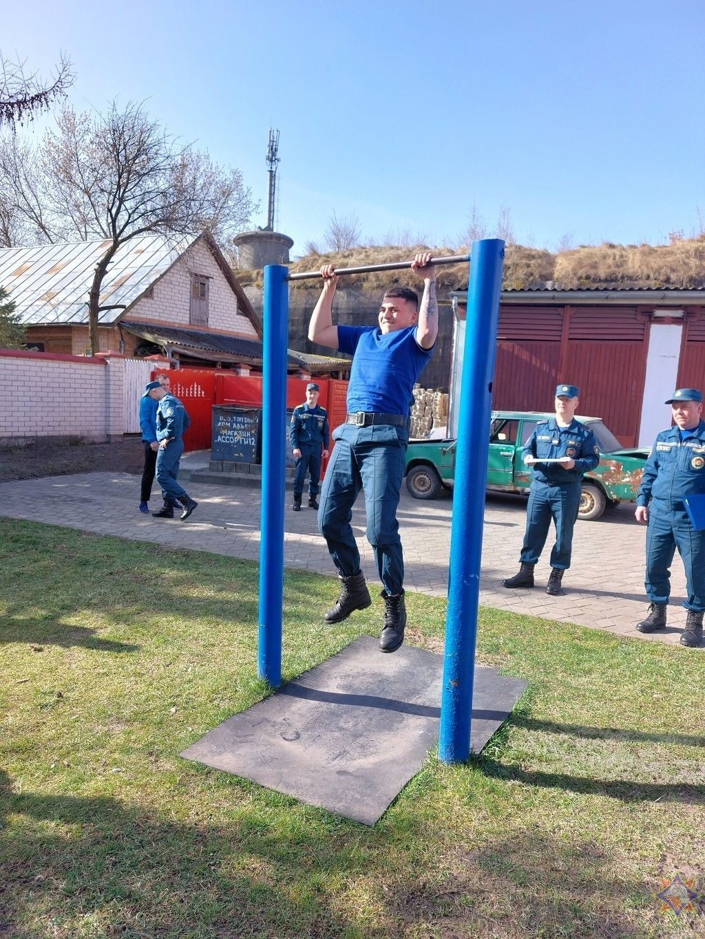 Соревнования по многоборью спасателей прошли в Бресте