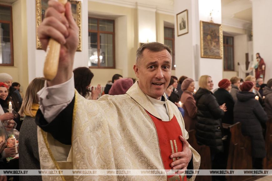 Католики празднуют Светлое Христово Воскресение