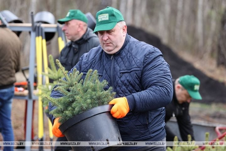 Брестская область планирует заработать на субботнике более 1,3 млн рублей