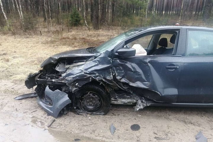 Девушка на 9 месяце беременности решилась на опасный обгон и попала в ДТП