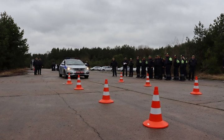 В Барановичи съехалось много сотрудников ГАИ