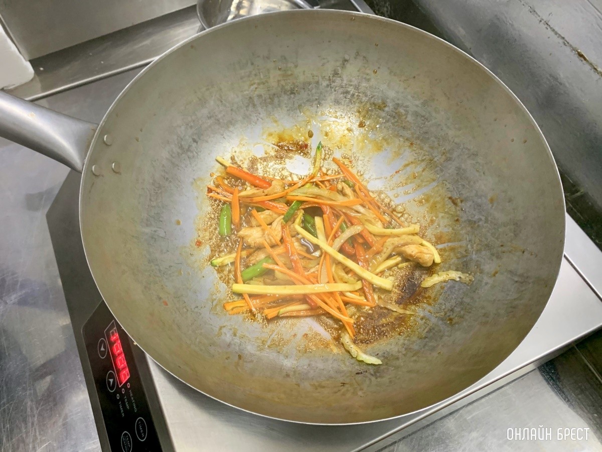 Брестский суши-бар «Yakyza Sushi»