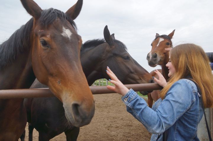 Молодые специалисты Жабинковского района отправились за опытом в брестские и кобринские хозяйства