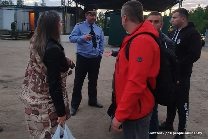 Белорусских туристов не впустили в Россию