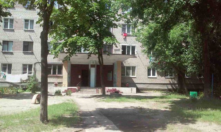 Автоматы с газировкой, индийское кино и жевачка. Брест моего детства