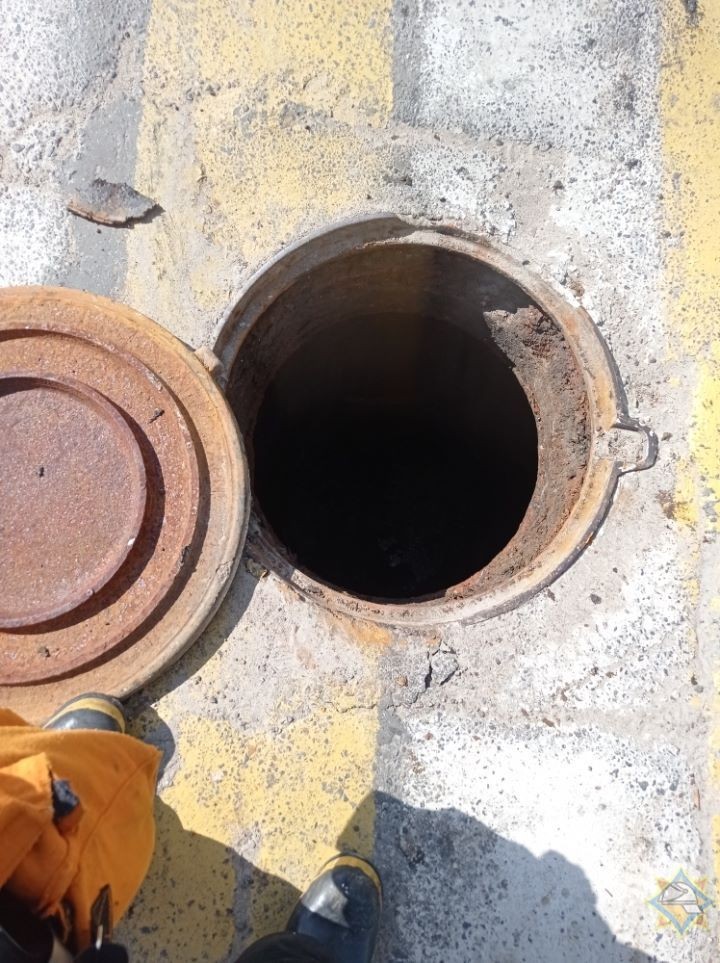 В Пружанах мужчина упал в колодец