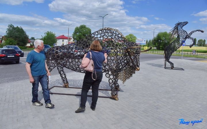 Посмотрите, какие красивые кованые скульптуры появились в Барановичах
