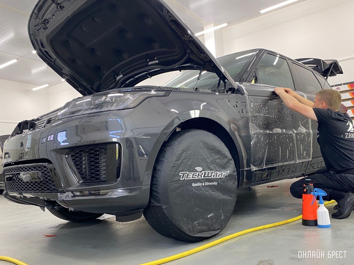Первый сертифицированный установочный центр антигравийных и тонировочных пленок LLumar в Бресте – студия автовинила и детейлинга «ZBRUJA»