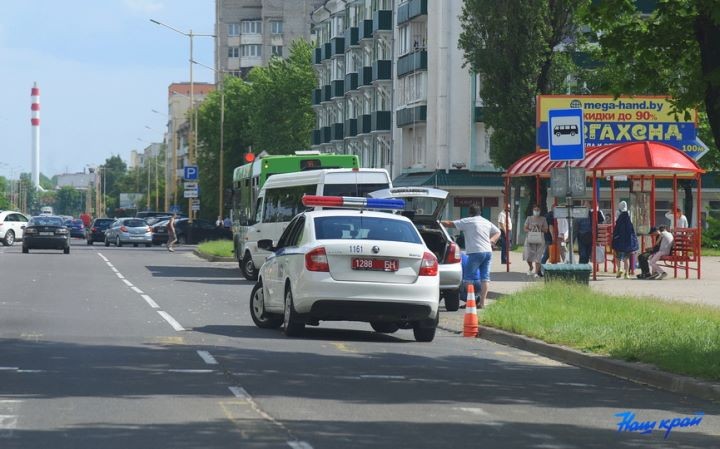 Легковушка сбила девочку на пешеходном переходе в Барановичах