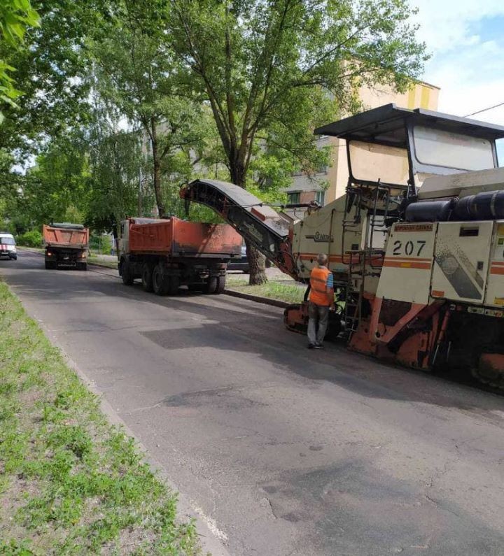 В Бресте по улице ГОБК началась замена асфальта