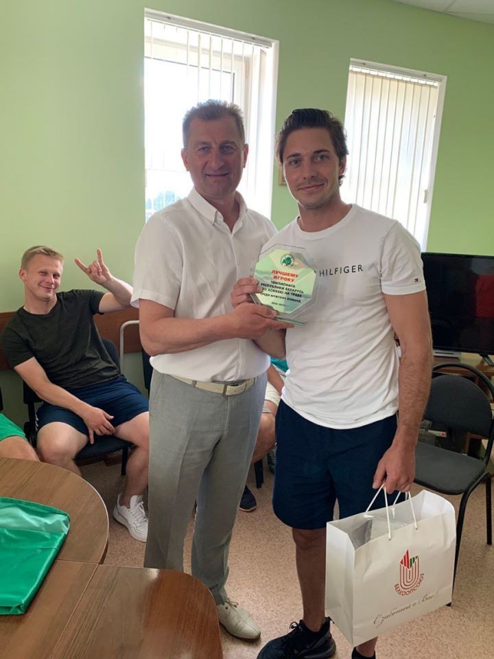 Игрок брестского  «Строителя»