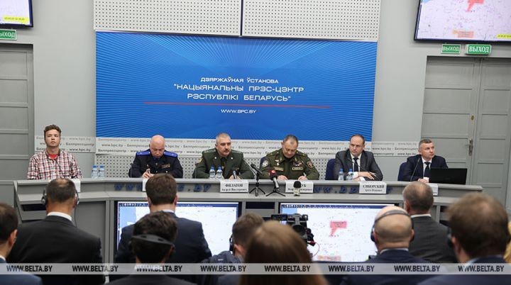 МИД Беларуси провел брифинг с участием Романа Протасевича