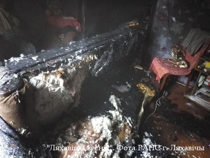 В Ляховичах загорелась квартира