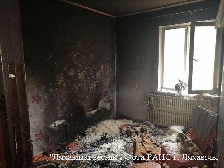 В Ляховичах загорелась квартира