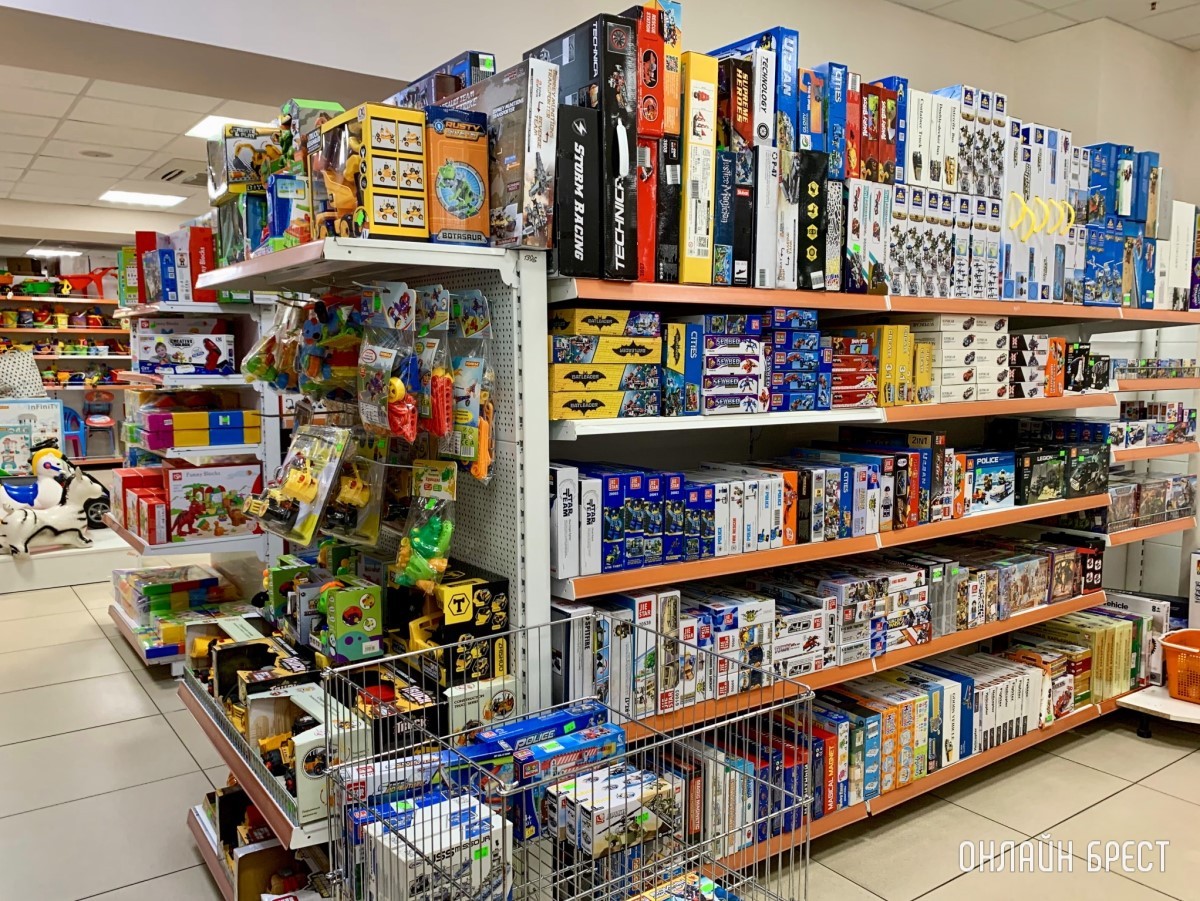 Осенние коллекции в «Детском мире» на Советской в Бресте