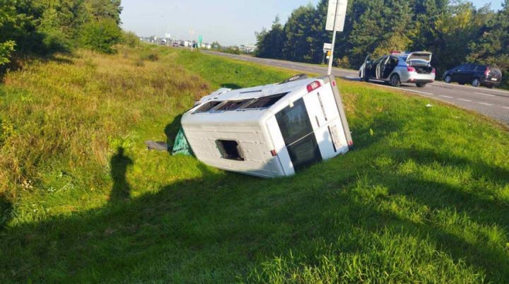 В Ивановском районе перевернулась маршрутка