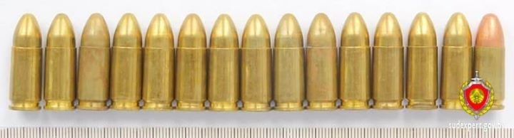 Брестчанин обнаружил пистолет и патроны в приобретенном им автомобиле