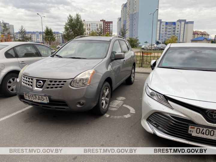 В Бресте ГАИ проверила парковки для инвалидов