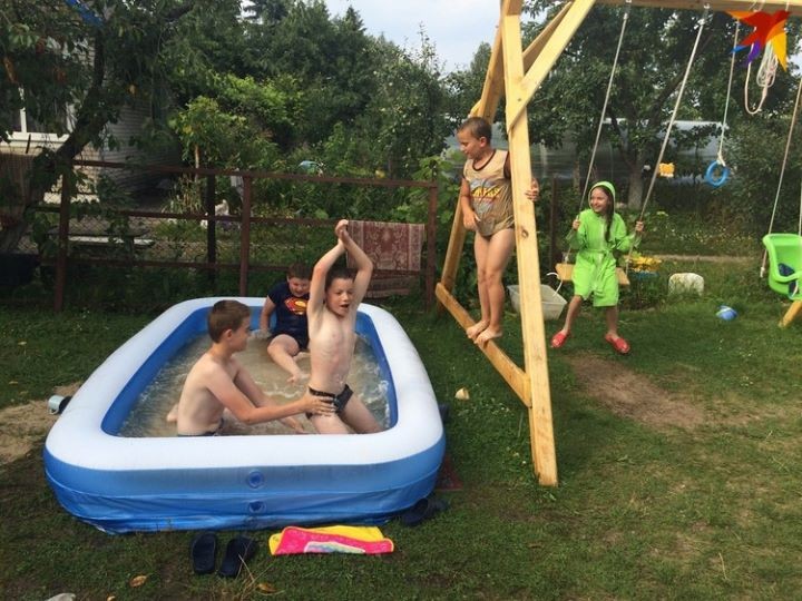 «Сейчас мы действовали бы иначе»: спустя четыре года жители Нового Двора и волонтеры вспоминают поиски 10-летнего Максима Мархалюка