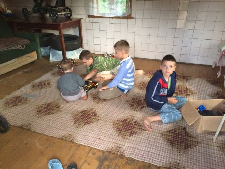 «Сейчас мы действовали бы иначе»: спустя четыре года жители Нового Двора и волонтеры вспоминают поиски 10-летнего Максима Мархалюка