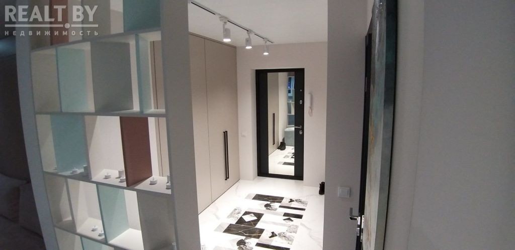 Нашли самую дорогую квартиру-студию в Бресте. Вот как она выглядит изнутри