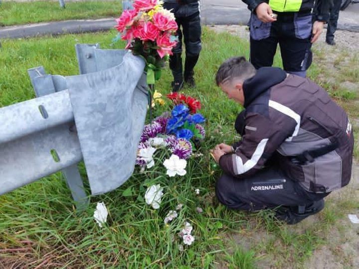 В День памяти погибших мотоциклистов брестские байкеры вспоминали погибших мотодрузей