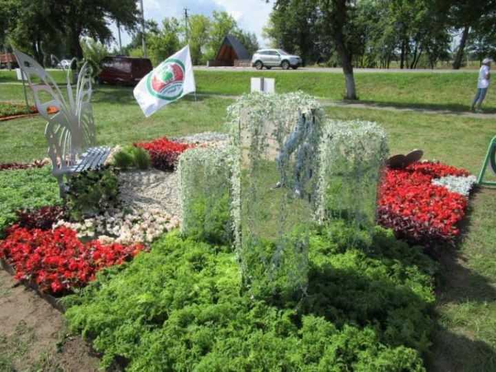 Брестские коммунальники вернулись с конкурса с наградой