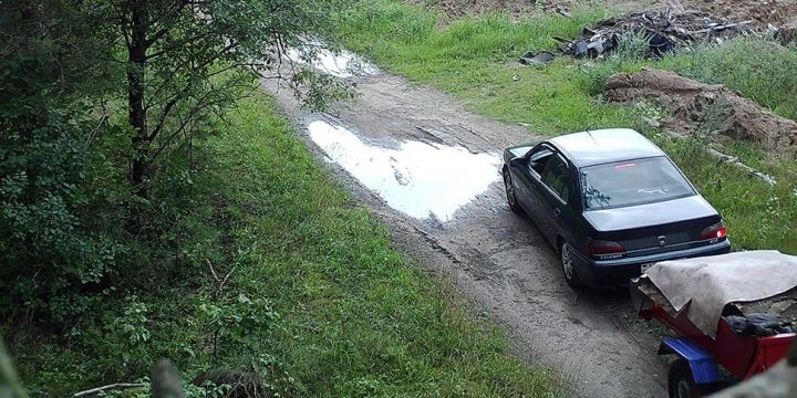 Вывозили мусор в лес — попались в объектив «фотоловушки». Штраф — до 580 рублей