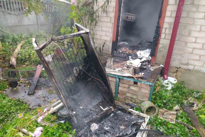 В Березе горел жилой дом