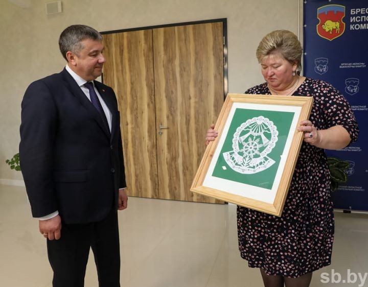 Лучшим педагогам Брестчины вручили высокие награды накануне профессионального праздника