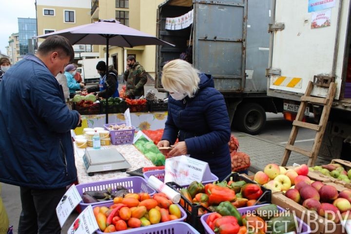 Ярмарка в Бресте