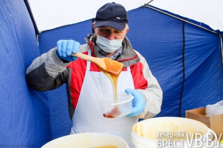 Ярмарка в Бресте