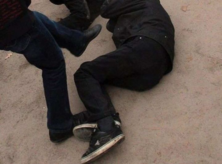 Владелец СТО выплатит 3200 рублей за избиение клиентов