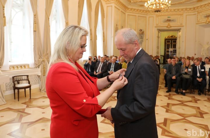 В Ивацевичском районе лучшие работники животноводства Брестской области выявляли сильнейших в конкурсе профмастерства