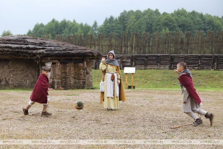 День живой археологии прошел в национальном парке «Беловежская пуща»