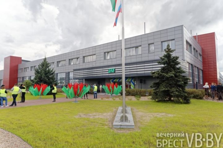 В пустовавших цехах «Цветотрона» разместилось подразделение «Анрэкса»