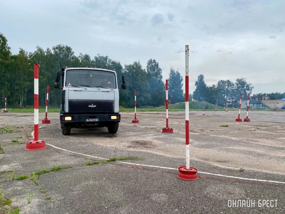 Автошкола «ДОСААФ» в Бресте