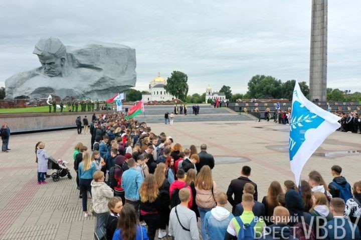 Посвящение в студенты Брестского технического университета состоялось в Брестской крепости