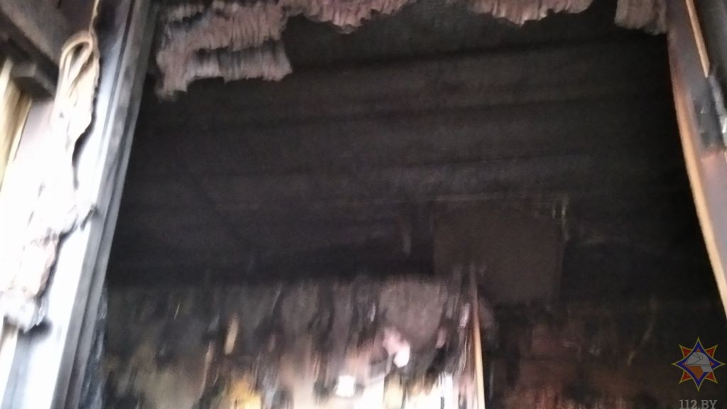 В Каменецком районе горел магазин