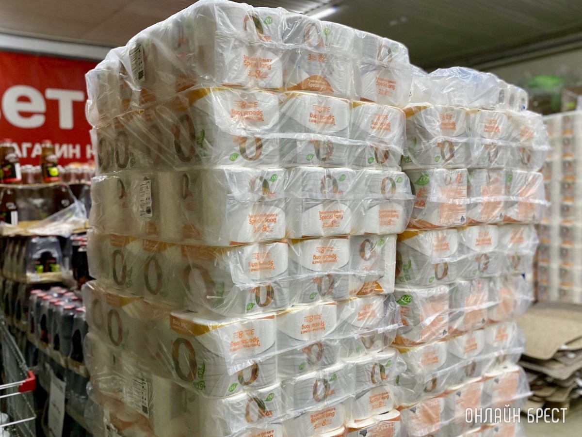 В дискаунтере «Светофор» на Приграничной, район Козлович в Бресте, большое пополнение товара по низким ценам: мясо, рыба, сладости, бакалея, хозтовары