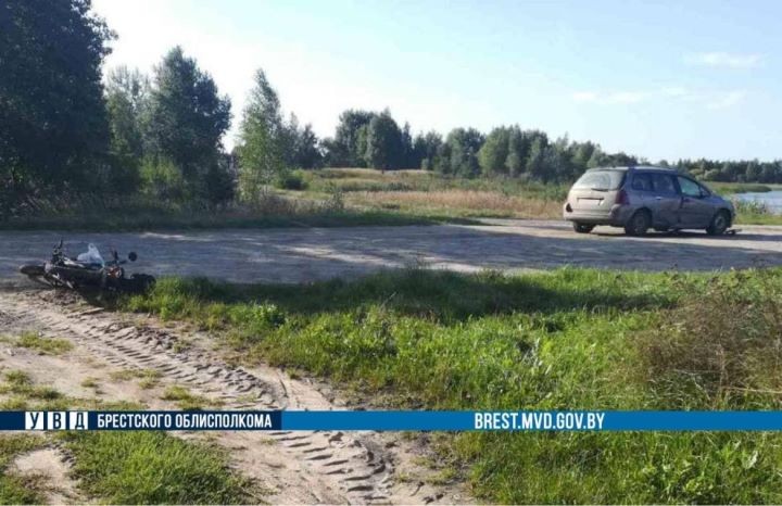 Брестская область: в ДТП травмирован водитель мопеда