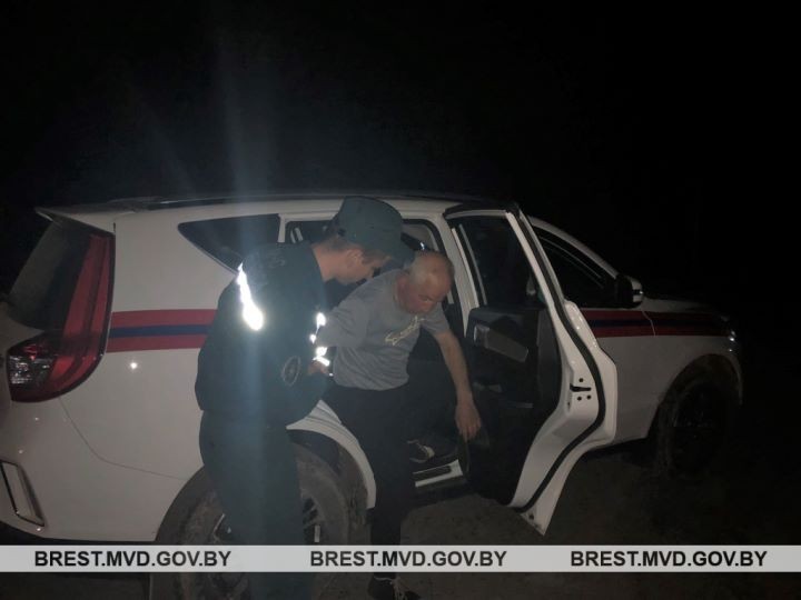 Под Брестом нашли заблудившего в лесу пенсионера