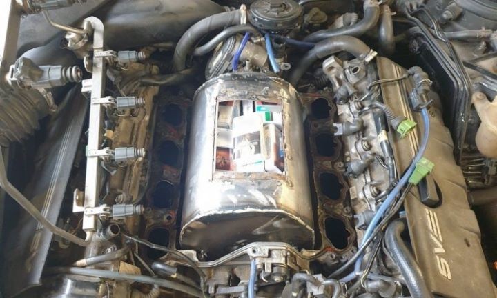 На границе поляки задержали сразу 10 легковых машин с контрабандой сигарет из Беларуси