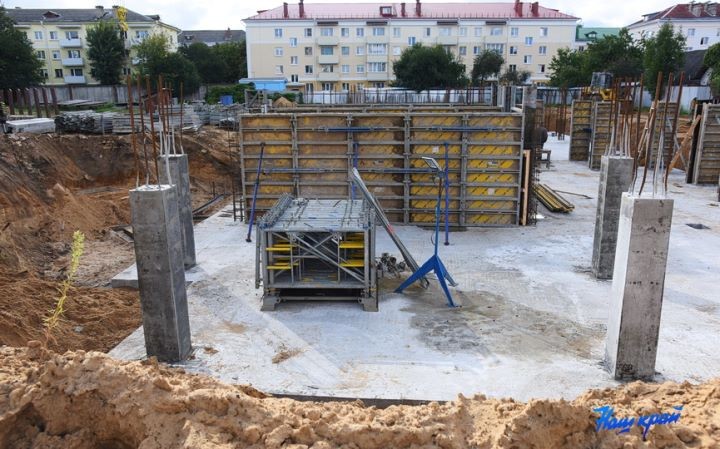 В Барановичах возводят первую девятиэтажку монолитного домостроения