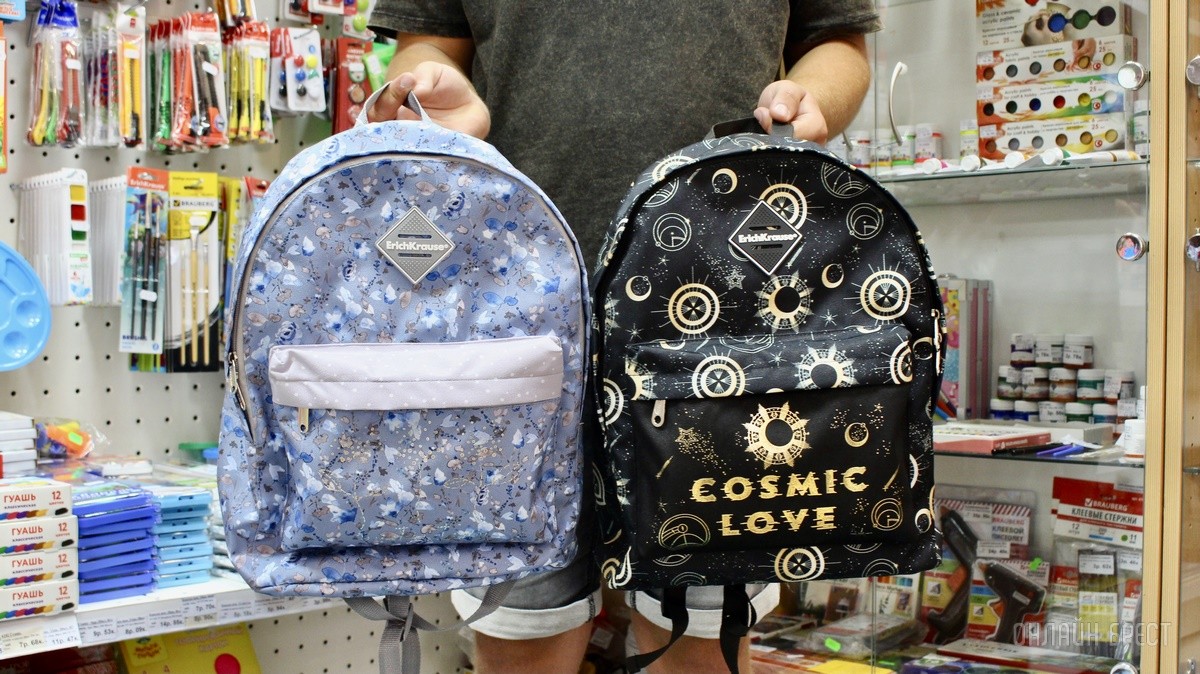 Интересная акция для покупателей магазинов «Канцелярские штучки» в Бресте: подарки взамен на наклейки