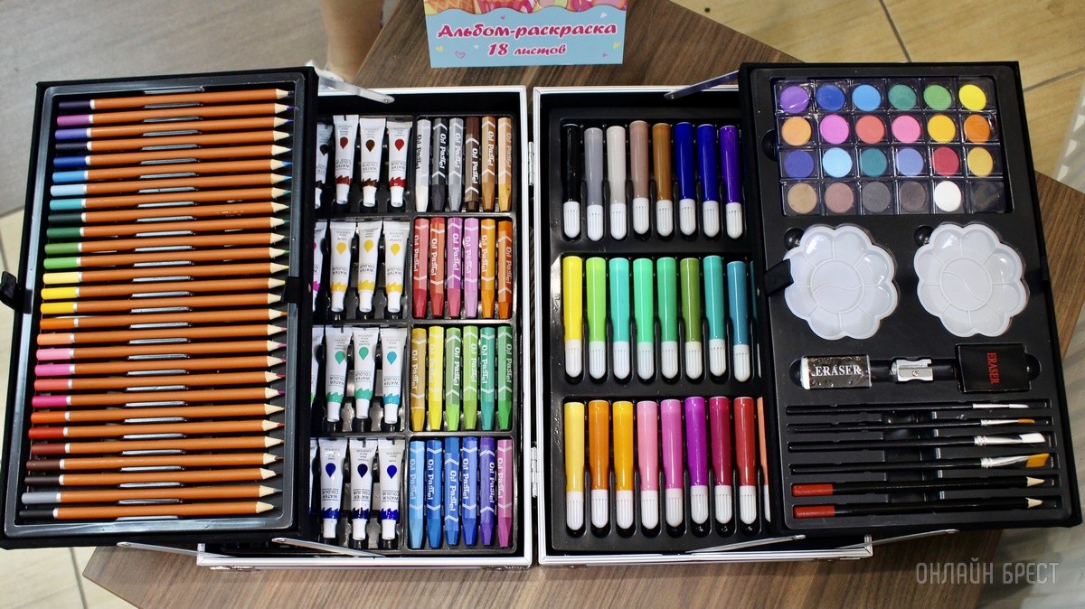 Интересная акция для покупателей магазинов «Канцелярские штучки» в Бресте: подарки взамен на наклейки