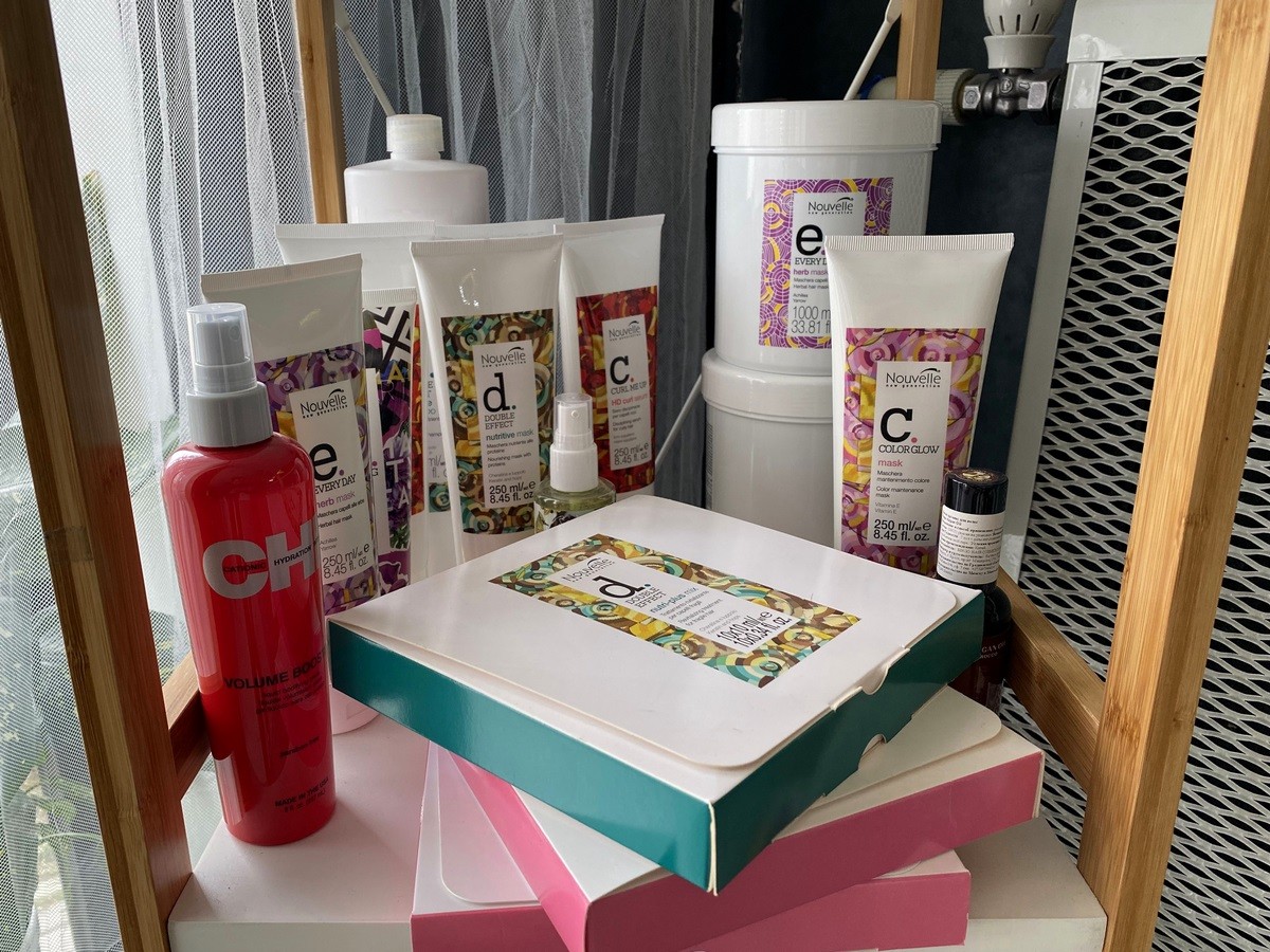 Стрижки, окрашивания, прически, ламинирование бровей и ресниц. Бронируйте свою запись в студии красоты «FILIN» (ул. Набережная Франциска Скорины, 16) и будьте неотразимы