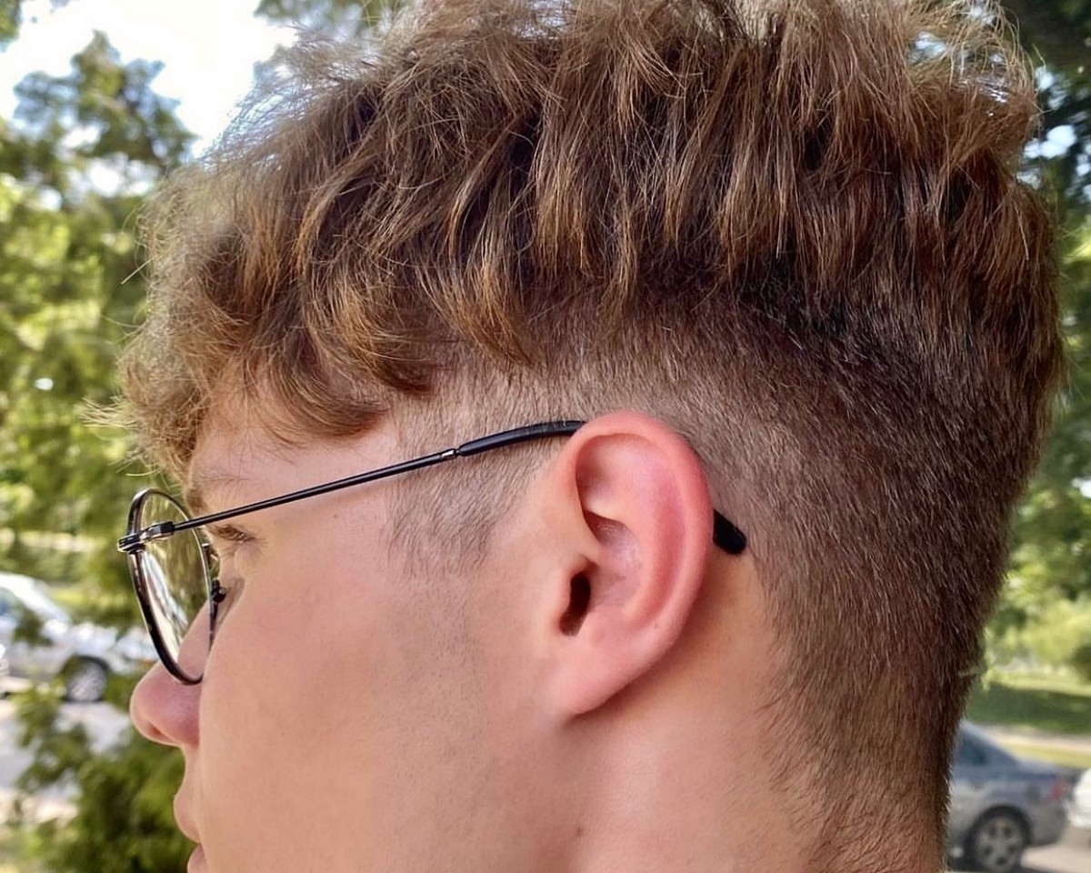 Стрижки, окрашивания, прически, ламинирование бровей и ресниц. Бронируйте свою запись в студии красоты «FILIN» (ул. Набережная Франциска Скорины, 16) и будьте неотразимы